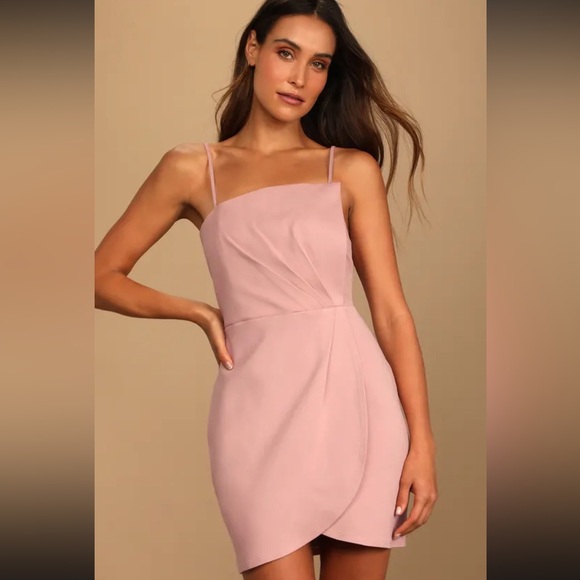 Lulus Dresses & Skirts - NWT Lulu’s Bodycon Drinks on Me Dress